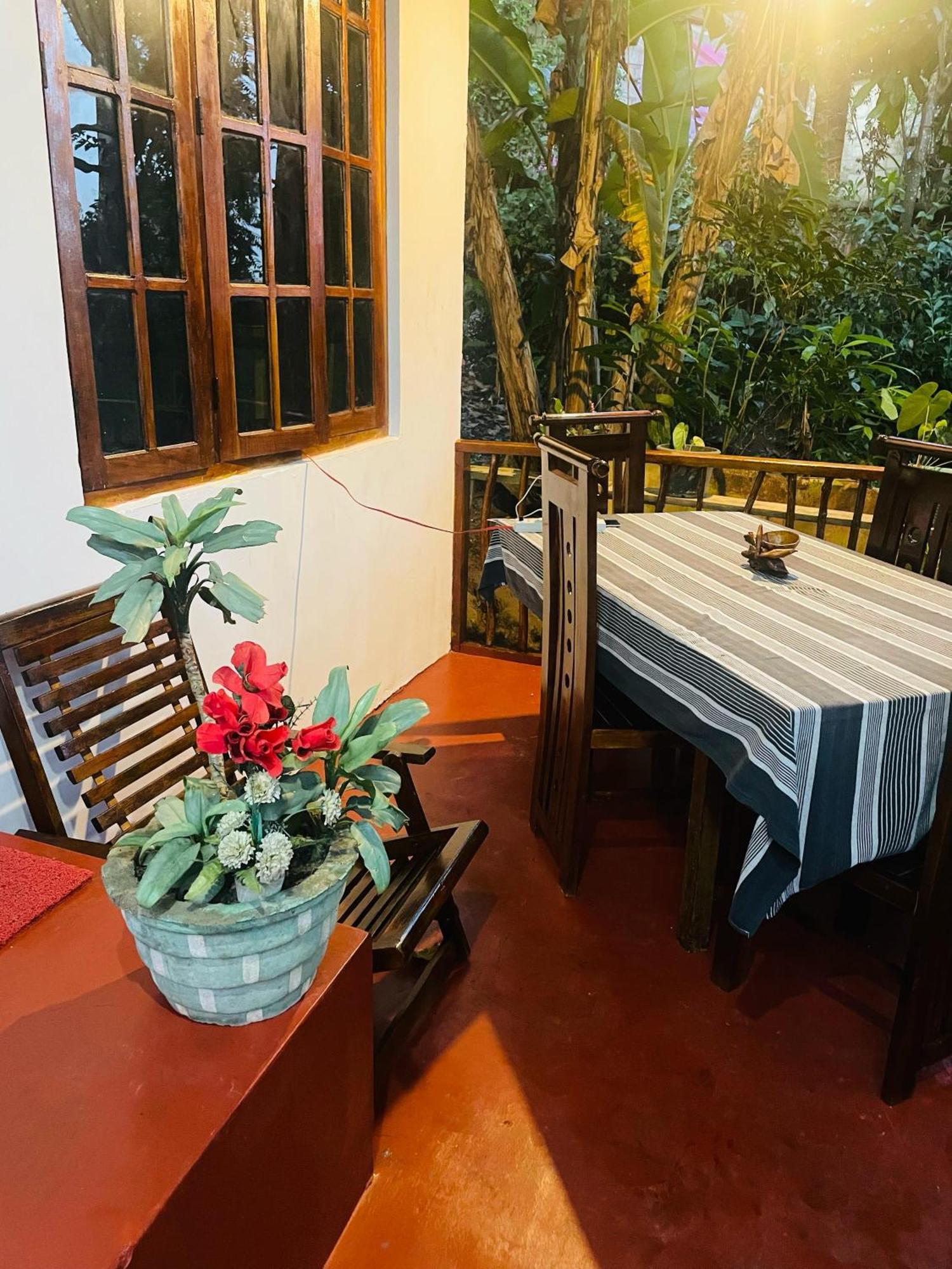Hidden Gem Inn إيلا المظهر الخارجي الصورة