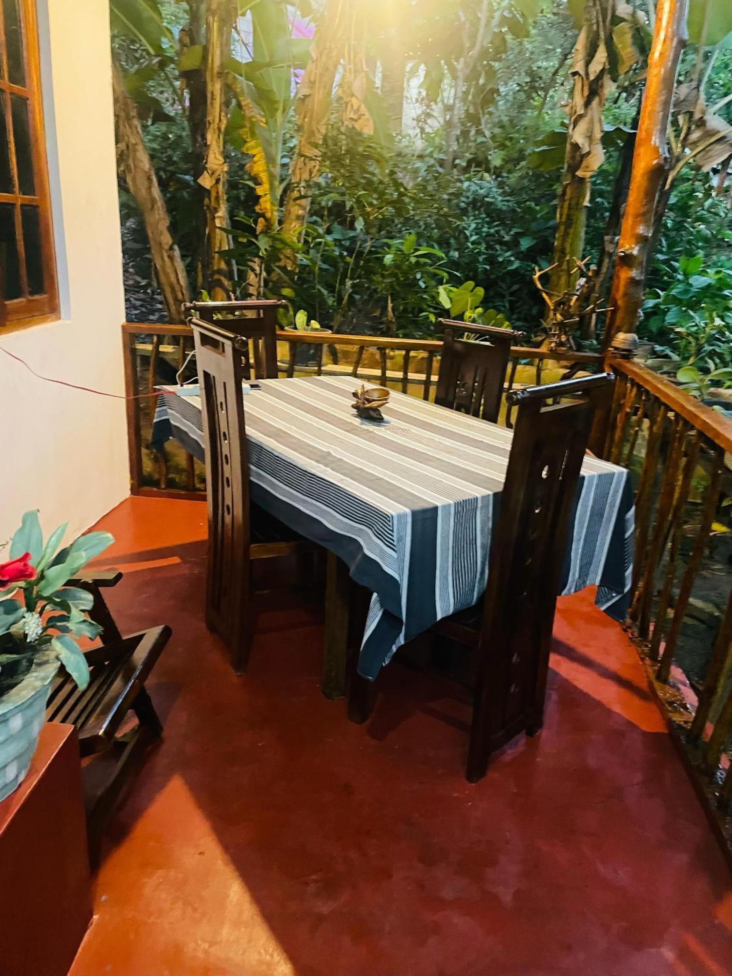 Hidden Gem Inn إيلا المظهر الخارجي الصورة